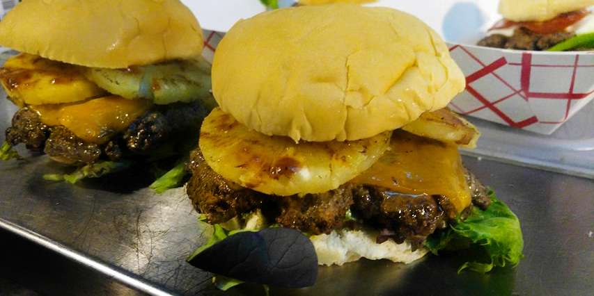Pounders Burgers