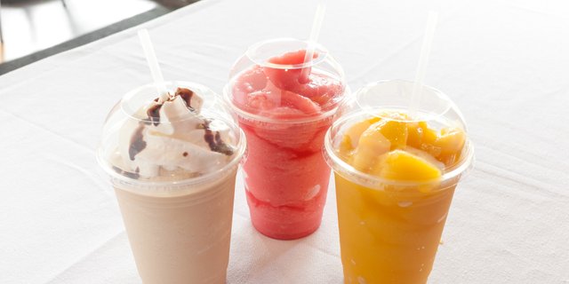 Smoothies & Frappes
