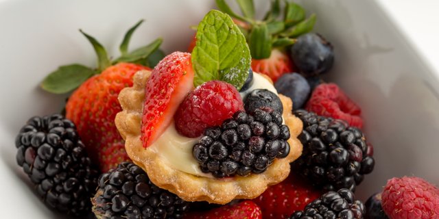 Berrylicious Tarts (Fresh Berry Tarts)