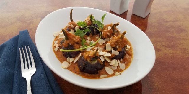 Badam Bhara Baingan