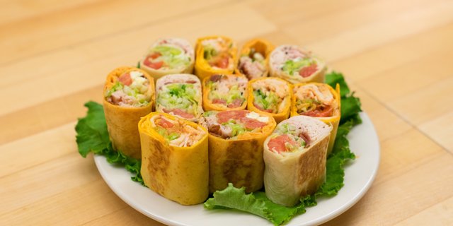 Carolyn's Famous Mini Wrap Tray