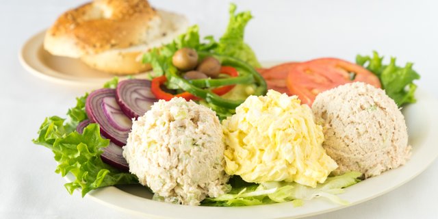 Deli Salad Platter