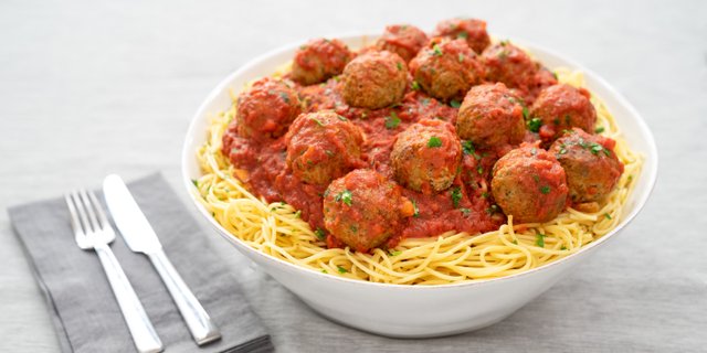 Spaghetti & Meatballs