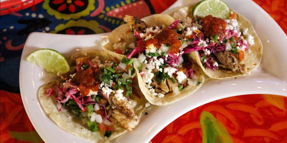 Los Jefes Tortilleria & Grill