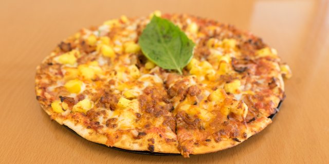 Hawaiian Pizza