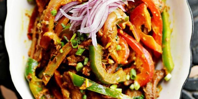 Chicken Tom-Yum Jalfrezi