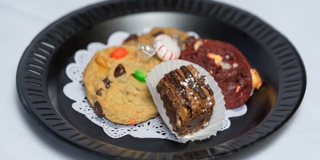 Gourmet Cookie & Brownie Platter