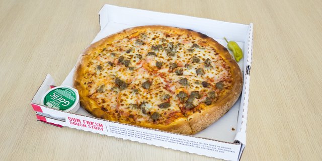 Sausage Pizza