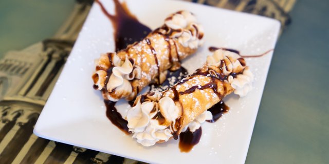 Miniature Cannoli