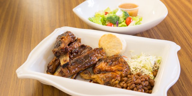 BBQ Buffet Chicken & Ribs
