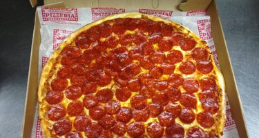 Salvatore's Old Fashioned Pizzeria