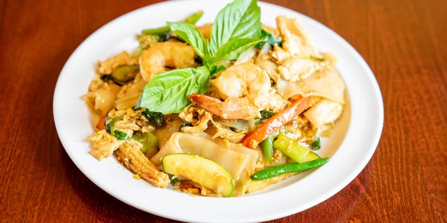 Drunken Noodles