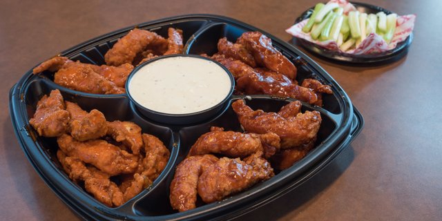 Buffalo Fingerz Platter