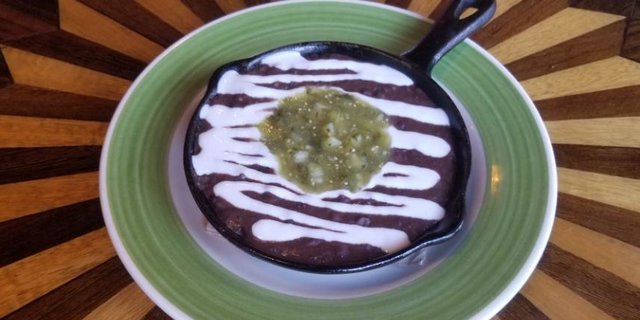 Black Bean Queso Dip