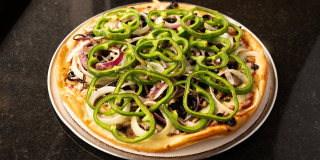 Red Vegetarian Pizza
