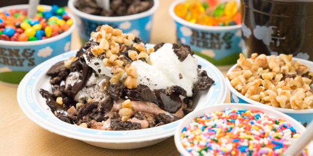 Full-Service Sundae Party