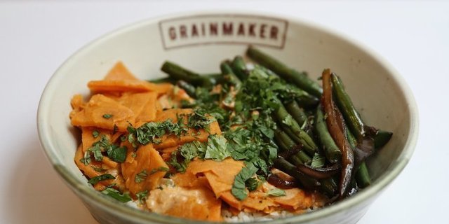 Chef Curry Bowl