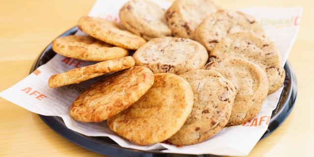 Assorted Cookie Tray