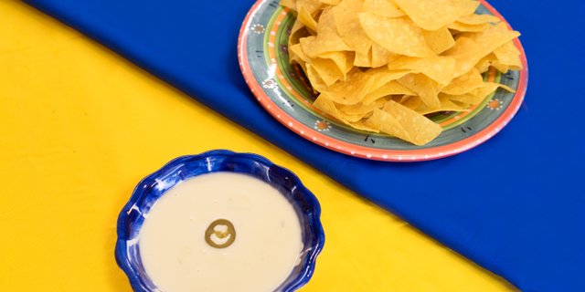 Chips & Queso Dip