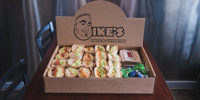 Best of Both Sandwich Tray