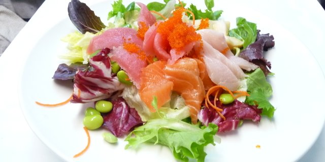 Sashimi Salad