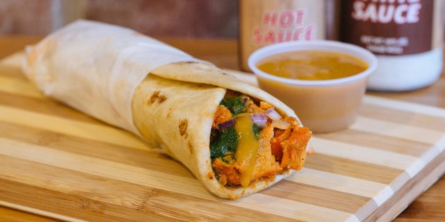 Achari Chicken Roll