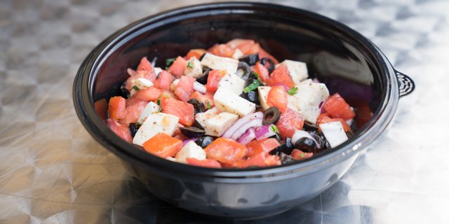 Tomato Boccachini Insalata