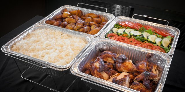 Buffet-Style Quarter Chicken & Three Sides Package