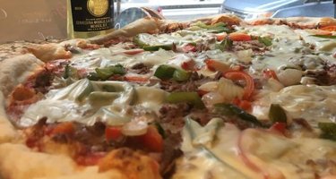 Giovani Pizza