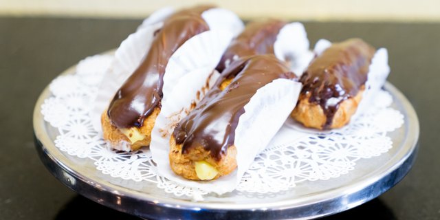 Eclairs