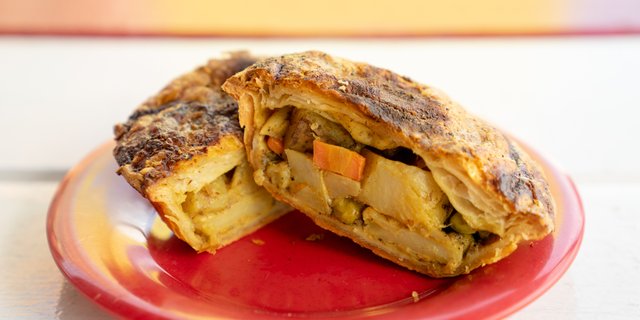Curried Vegetable Pie