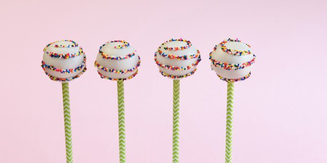 Vanilla Cake Pop