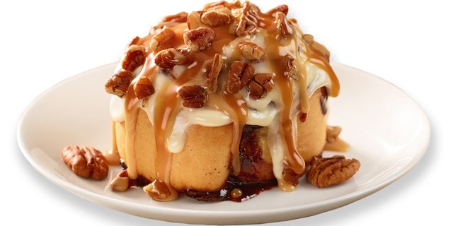 Classic Caramel Pecan MiniBon Rolls