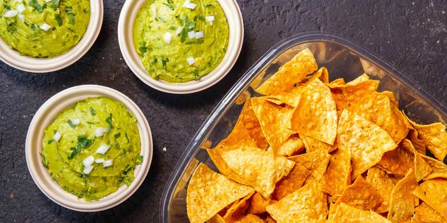Chips & Guacamole
