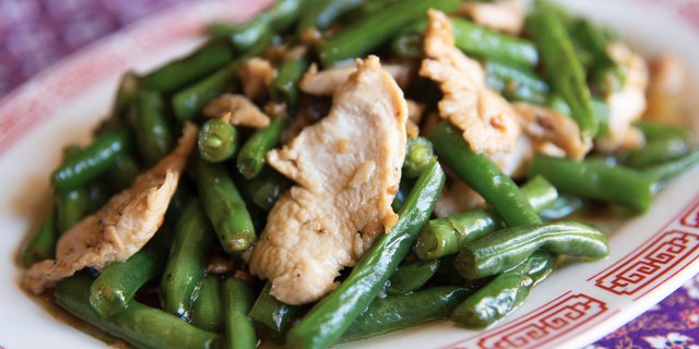 Green Bean & Fresh Garlic Stir-Fry