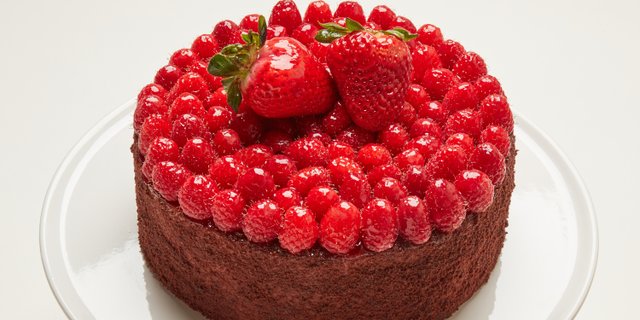 Chocolate-Raspberry Truffle Cake