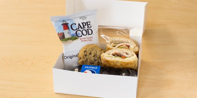 Deluxe Lunch Box