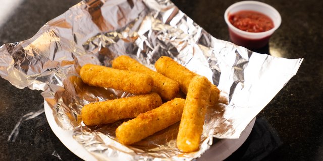 Mozzarella Sticks