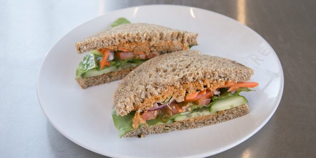 Hummus Veggie Sandwich