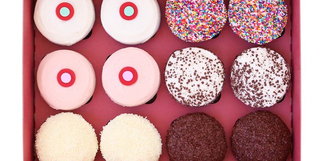 Assorted Dozen Cupcake Box