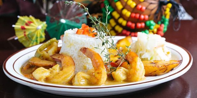 Curry Shrimp Platter