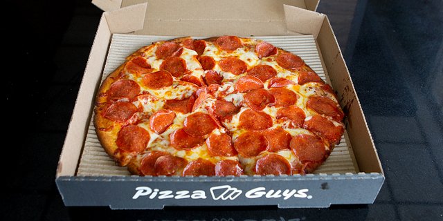 Gluten-Free Pepperoni Pizza