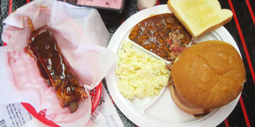 Ray's World Famous Bar-B-Que