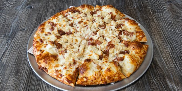 Ranch Chicken Pizza