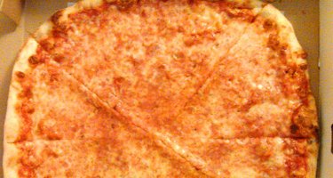 Piazza Pizzeria & Deli