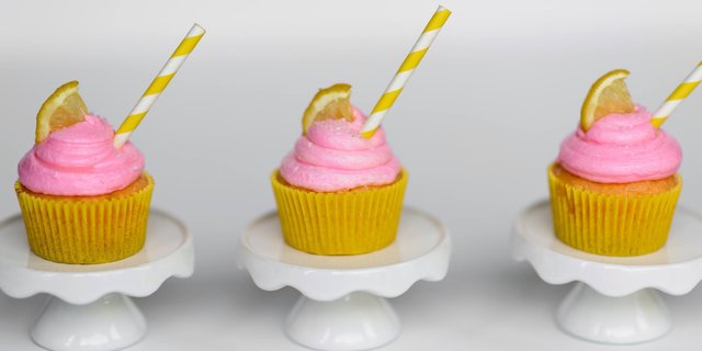 Pink Lemonade Cupcakes