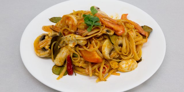 Spaghetti Tom Yum