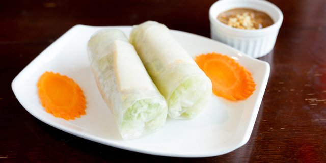 Fresh Vegetarian Spring Rolls