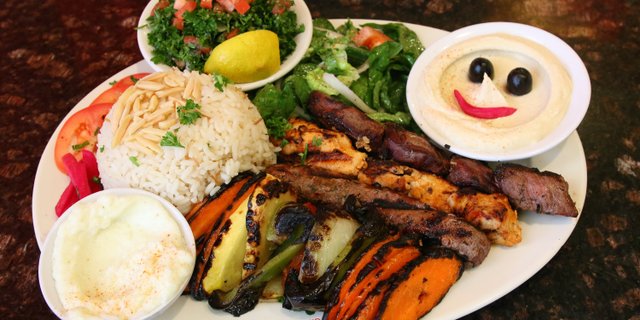 3-Meat Entree