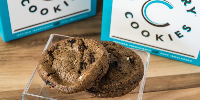 Cookies 'N' Cream Milkshake Cookies